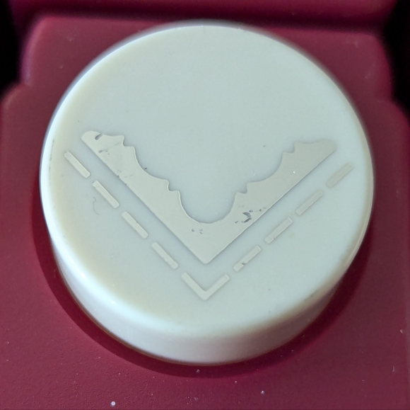 CRAFTERS - SCRAPBOOK - Emagination hole punchers - Picture 9 of 11